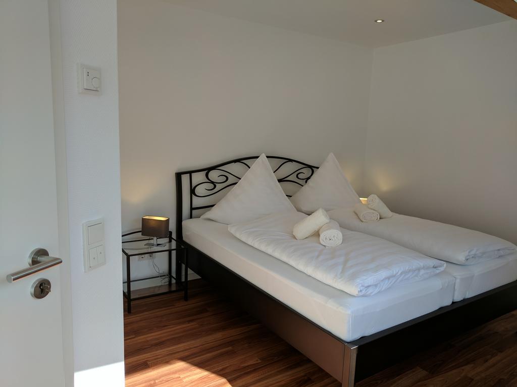 Ferienwohnung Zum Klosterruinenblick Kröv Exterior foto